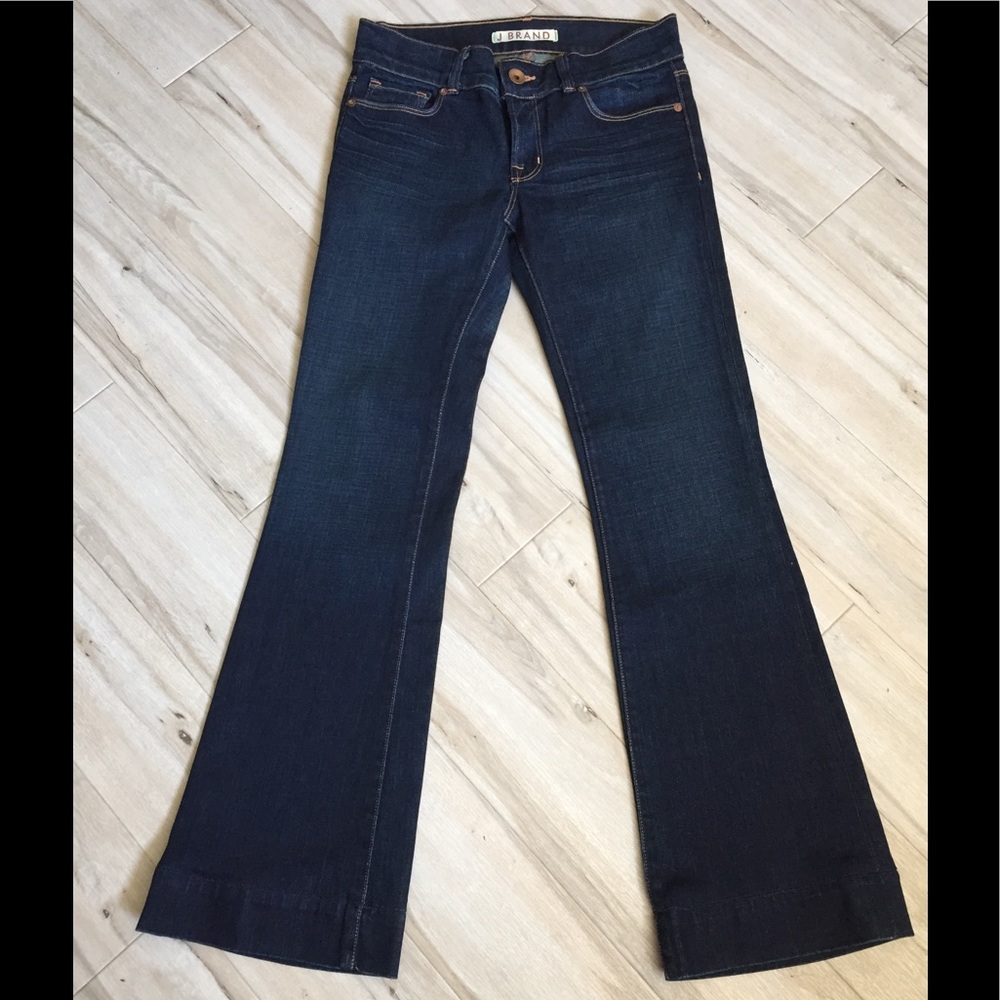 J brand heartbreaker bootcut size 27